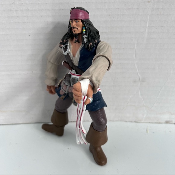 Zizzle Disney Pirates Of The Caribbean Captain Jack Sparrow Action Figure 7” - Picture 3 of 6